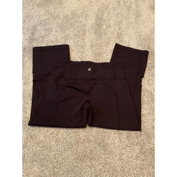 Lululemon crop pants‎ size 4 - Picture 1 of 6